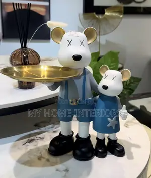Father Daughter Figurine With Tray