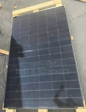 Mono All-Black + Poly Blue Solar Panel 550w 144 Cells Large Format