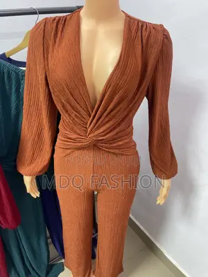 Elegant Women's Front-Twist Plisse Jumpsuit