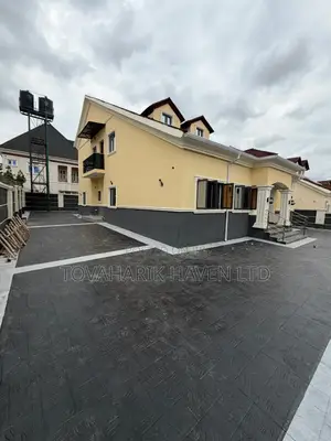 4bdrm Duplex in Living Faith, FHA for sale