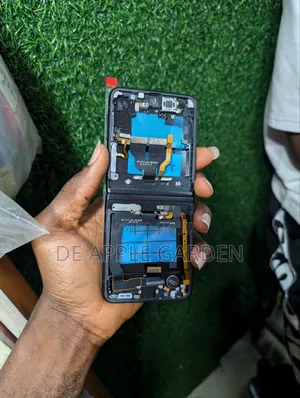 Samsung Flip 3 Screen