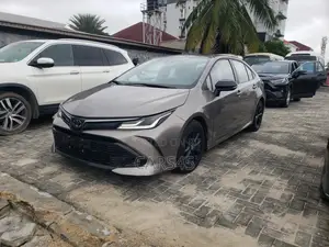 Toyota Corolla 2023 Gray