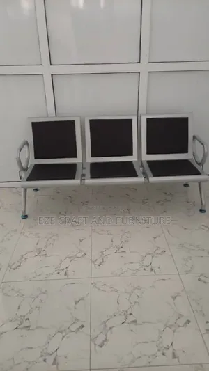 Executive 3seaters Airport Chair