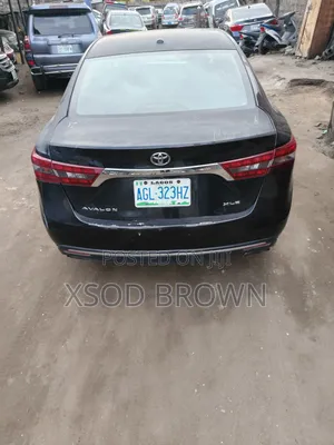 Toyota Avalon 2016 Black