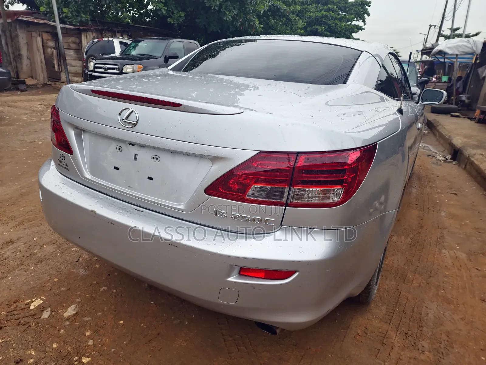 Lexus IS 2015 Silver