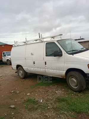 Vans and Trucks Available for Smooth and Safe Delivery