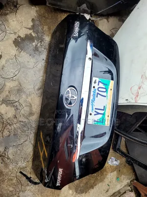 Toyota Boot Yaris 2012