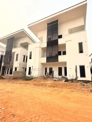 5bdrm Duplex in Wuye for sale