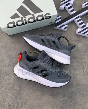 Original Adidas Pureboost Sneakers