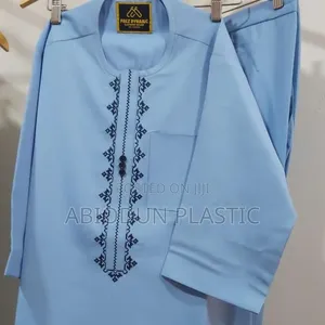 Senator Wears Ready to Wear