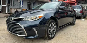 Toyota Avalon XLE Plus FWD Sedan (3.6L 6cyl 6A) 2016 Gray