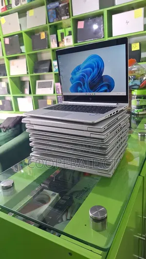 Laptop HP EliteBook 830 G5 8GB Intel SSD 256GB
