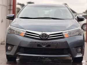 Toyota Corolla LE 4dr Sedan (1.8L 4cyl CVT) 2016 Gray