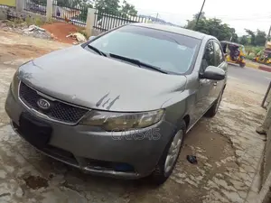 Kia Cerato 2010 Gray