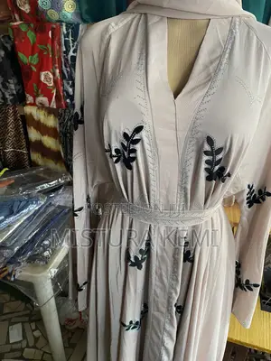 Dubai Abaya