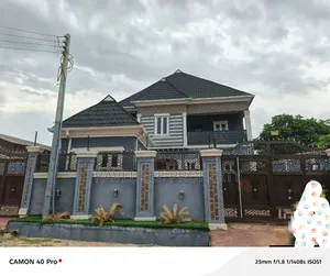 Furnished 6bdrm Duplex in Onimaba Estate for sale