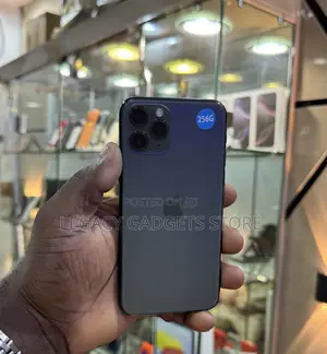 Apple iPhone 11 Pro 256 GB Green