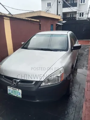 Honda Accord 2005 Silver