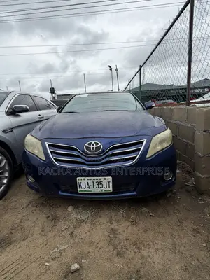 Toyota Camry XLE V6 4dr Sedan (3.5L 6cyl 6AM) 2008 Blue