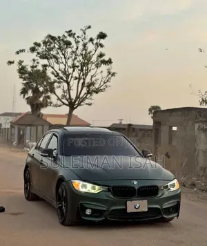 BMW 328i 2014 Green