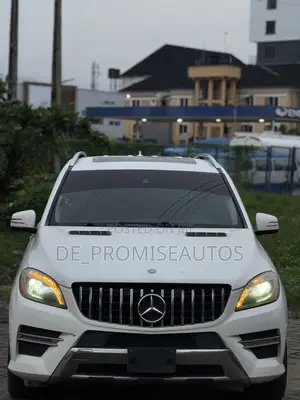 Mercedes-Benz M Class ML350 4MATIC 4dr SUV AWD (3.5L 6cyl 7A) 2014