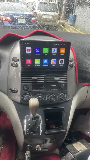 Toyota Sienna Navigation Android/Reverse Camera