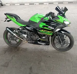 Kawasaki Ninja 400 2023 Green