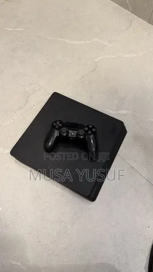 Ps4 Slim Console 500gb | Clean Excellent Condition