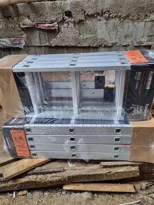 Topwork 4x3 Multipurpose Aluminum Ladder