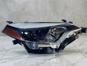 Toyota Corolla 2015 Headlight