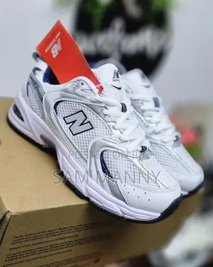 New Balance 530