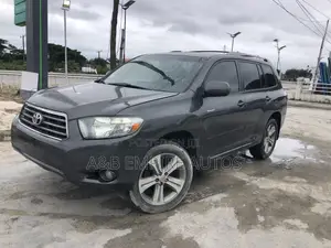 Toyota Highlander 2010 Gray