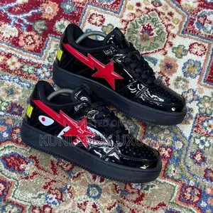 Original Bapesta Low Shark Black / White Sneakers