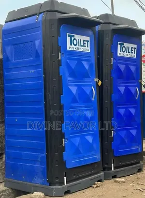 Mobile Toilet With Overhead Tank and Waste Holder