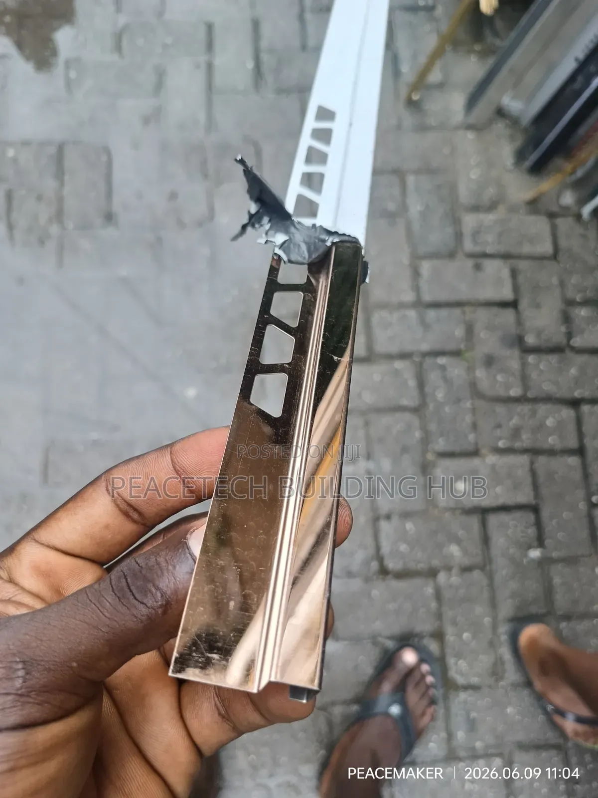 Shinny Stainless Profile Gold
