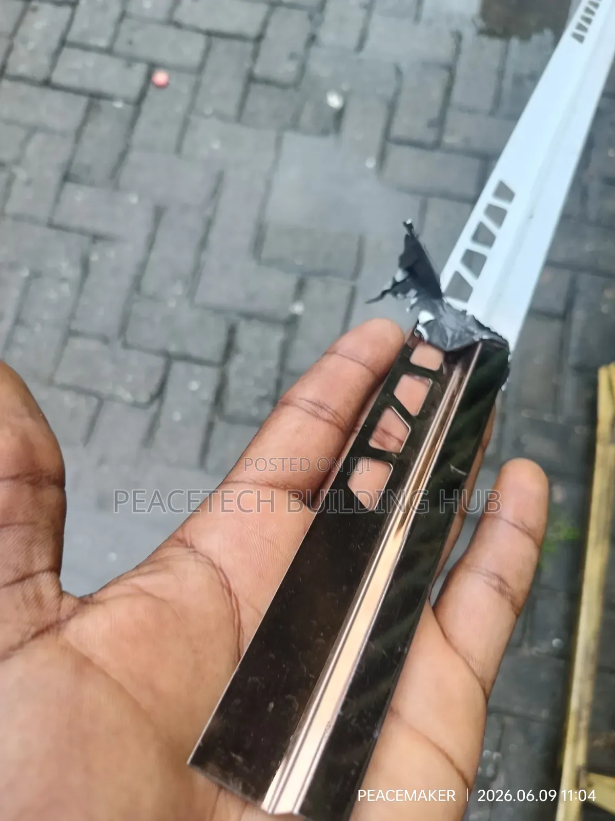 Shinny Stainless Profile Gold