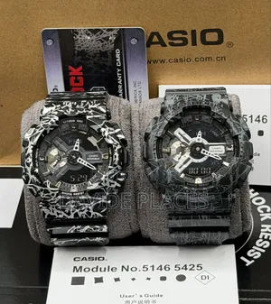 G-Shock Digital and Analogue Time Display Rubber Watch,With Date,
