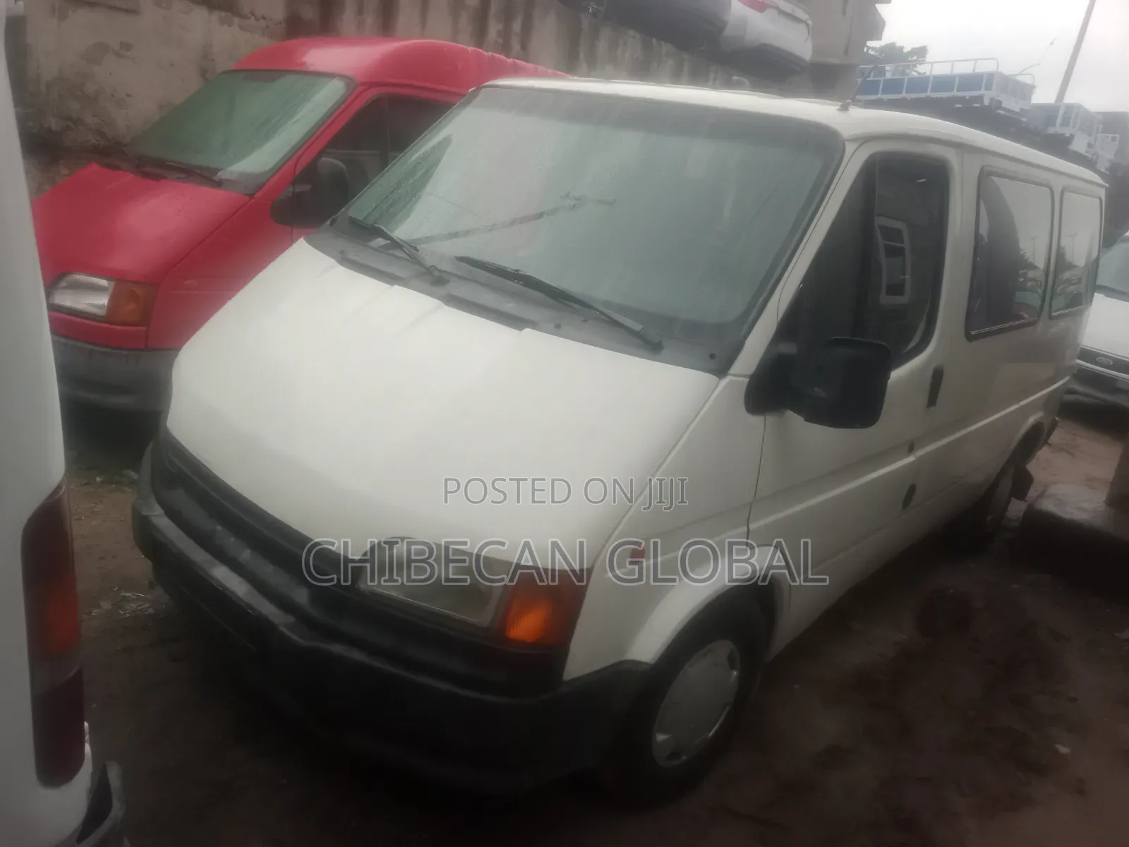 Ford Transit 2000 White