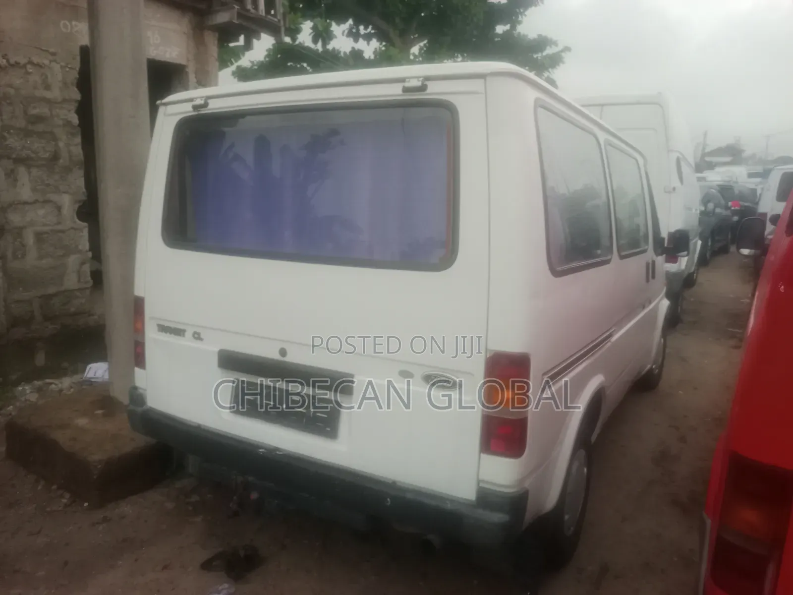Ford Transit 2000 White