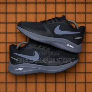 Original Nike Zoom X Structure Ii Light Weight Runner