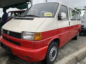 Volkswagen Transporter 2004 Red
