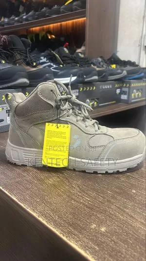 Original Quality Safety Boot