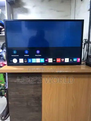 32” Samsung Uhd Smart Tv 2022 Model
