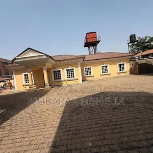 7bdrm Duplex in Jabi for sale