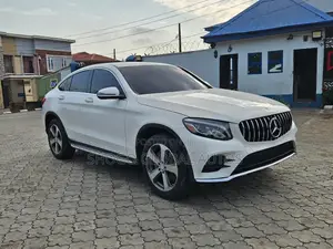 Mercedes-Benz GLC-Class 2017 White