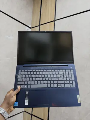 Laptop Lenovo Ideapad 3 8GB Intel Core i3 SSD 256GB