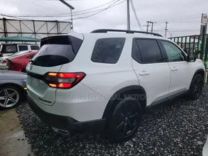 New Honda Pilot Touring AWD 2025 White