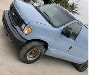 Ford E250 2003 Grey