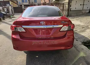 Toyota Corolla 2011 Red