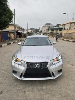 Lexus IS 300h 2WD 2016 Silver